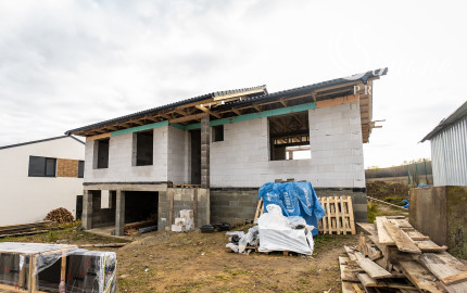 PREDANÉ! Rodinný dom s dvojgarážou | Novostavba | Beniakovce