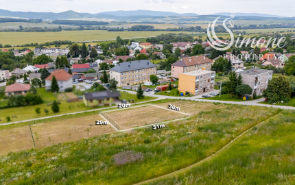Stavebný pozemok v obci Lemešany - 787 m2