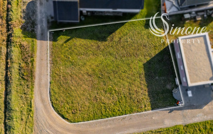 PREDANÉ! Stavebný pozemok v obci RUSKOV
