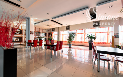 Reštaurácia s kuchyňou - 221 m2 - NA PRENÁJOM - OC IDEA