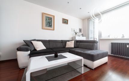 PREDANÉ! 1,5-izb. BYT s loggiou, KE-Dargovských hrdinov