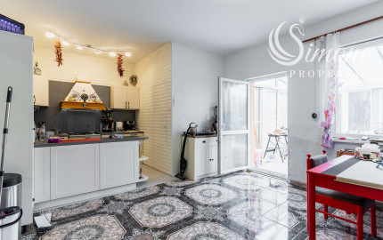 PREDAJ Rodinný dom so zimnou záhradou, Méra - Maďarsko