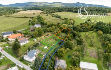 NA PREDAJ - 2 pozemky - Záhrady v obci Žírovce (1407 m² a 1886 m²)