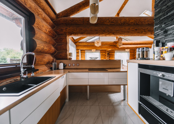 PREDANÉ! Luxusný CHALET s nádhernými výhľadmi na TATRY