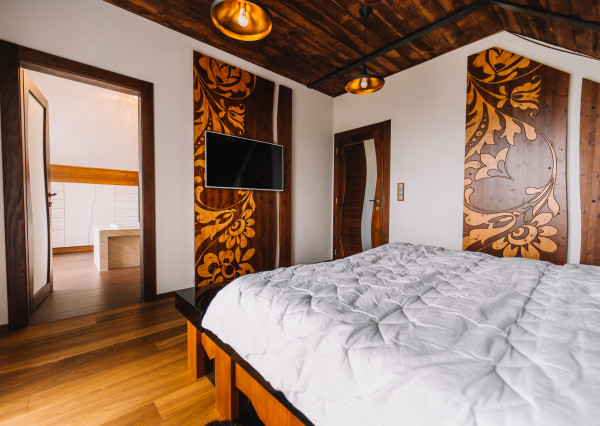 PREDANÉ! Luxusný CHALET s nádhernými výhľadmi na TATRY