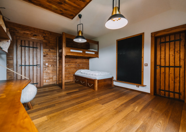 PREDANÉ! Luxusný CHALET s nádhernými výhľadmi na TATRY