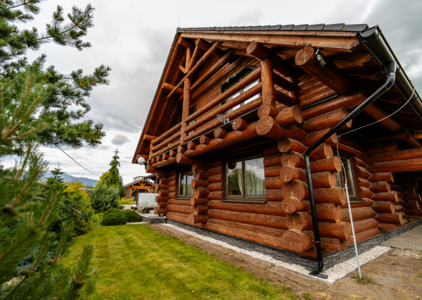 PREDANÉ! Luxusný CHALET s nádhernými výhľadmi na TATRY