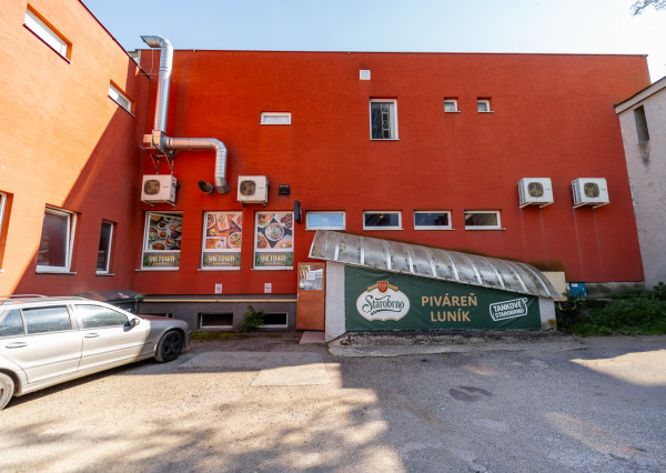 Budova obchodu a služieb, Košice – Západ