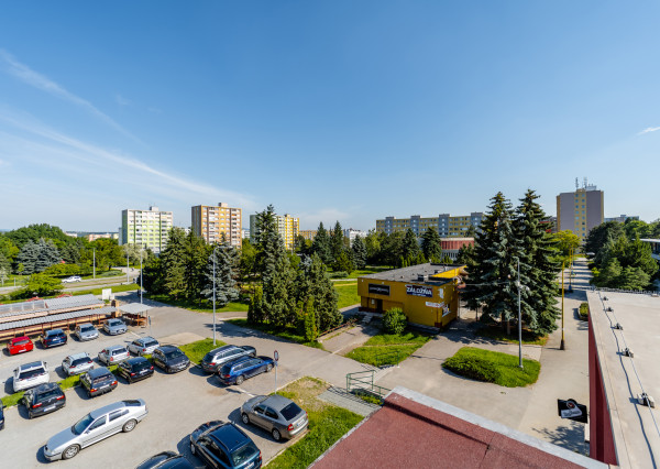Budova obchodu a služieb, Košice – Západ
