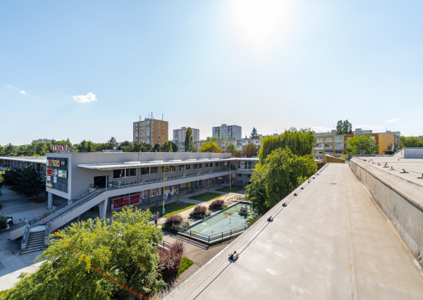 Budova obchodu a služieb, Košice – Západ