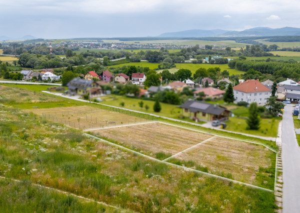 PREDANÉ! Stavebný pozemok v obci Lemešany - 647 m2