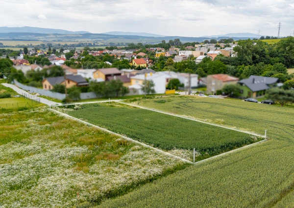 PREDANÉ! Pozemok určený na IBV - Lemešany - 845 m2