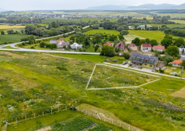 PREDANÉ! Pozemok určený na IBV - Lemešany - 1838 m2