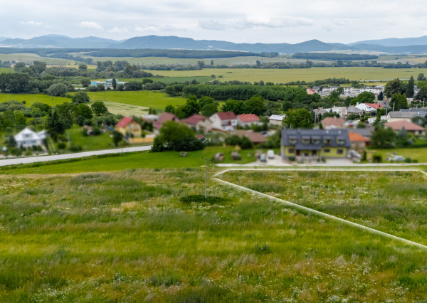 PREDANÉ! Pozemok určený na IBV - Lemešany - 1838 m2