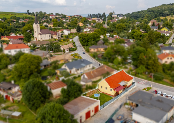 PREDANÉ! 5 izbový Rodinný dom s pozemkom v obci Obišovce