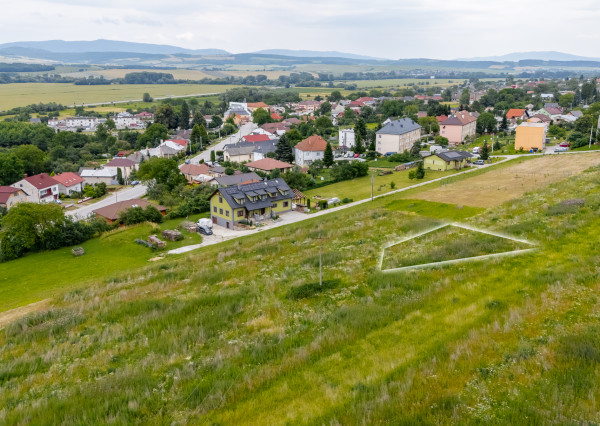 Pozemok určený na IBV - Lemešany - 635 m2