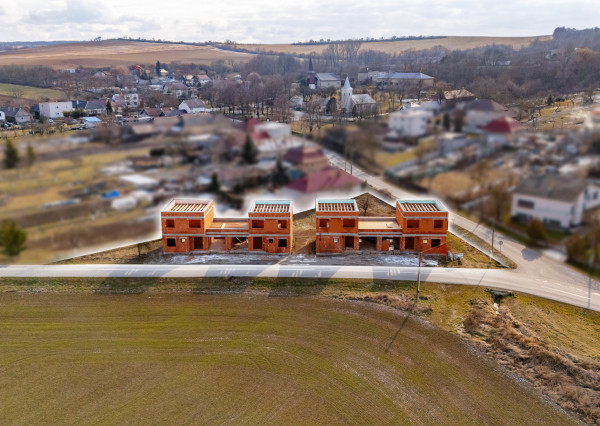 Novostavby v obci Perín - Chym, časť Vyšný Lánec