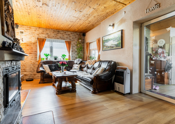 Útulný Rodinný dom s veľkým pozemkom 2470m2, MÉRA - Maďarsko