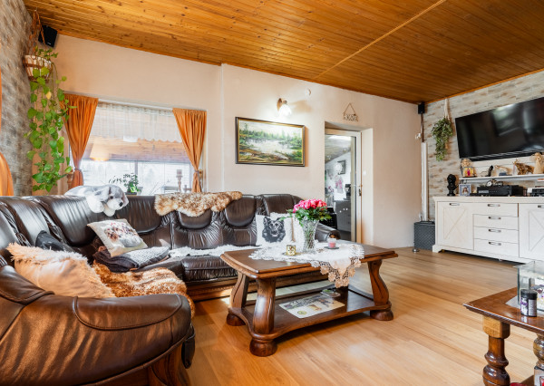 Útulný Rodinný dom s veľkým pozemkom 2470m2, MÉRA - Maďarsko