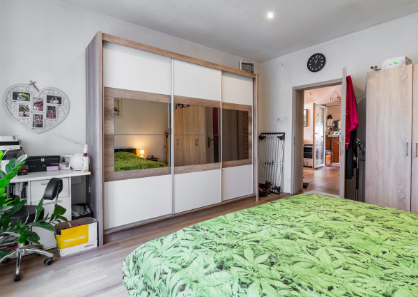 Útulný Rodinný dom s veľkým pozemkom 2470m2, MÉRA - Maďarsko