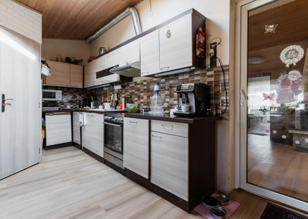 Útulný Rodinný dom s veľkým pozemkom 2470m2, MÉRA - Maďarsko