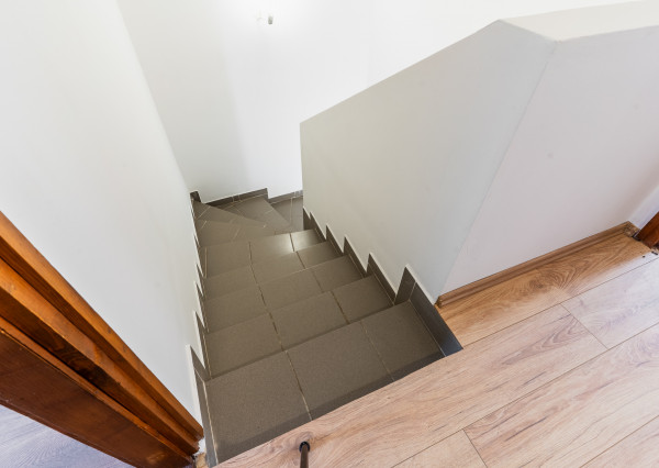 Rodinný dom s gazdovským na pozemku 2390 m2, Méra - Maďarsko