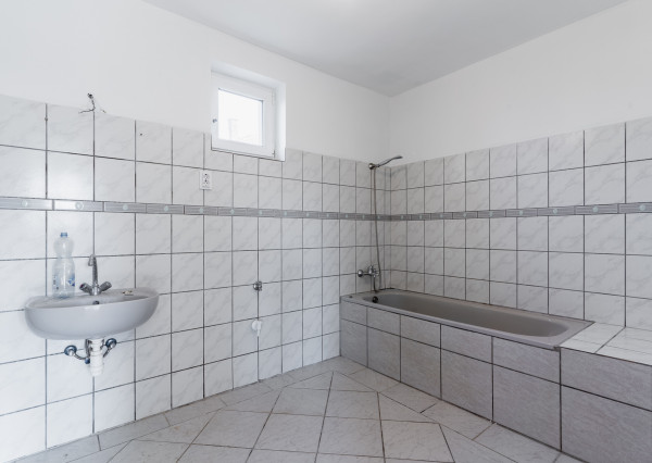Rodinný dom s gazdovským na pozemku 2390 m2, Méra - Maďarsko