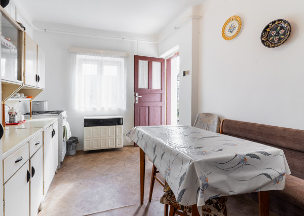 Vidiecky dom vhodný na chalupárčenie, 2170m2, Méra -Maďarsko
