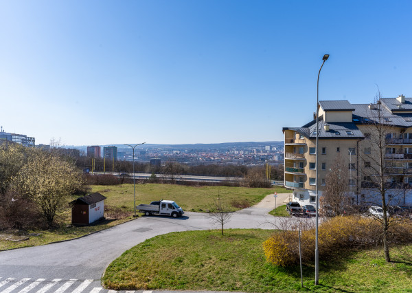 EXKLUZÍVNY 1,5 izbový byt, 50 m2, ul. Sv. Rodiny