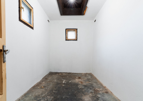 Rodinný dom - čiastočná rekonštrukcia, 840m2, Méra /Maďarsko