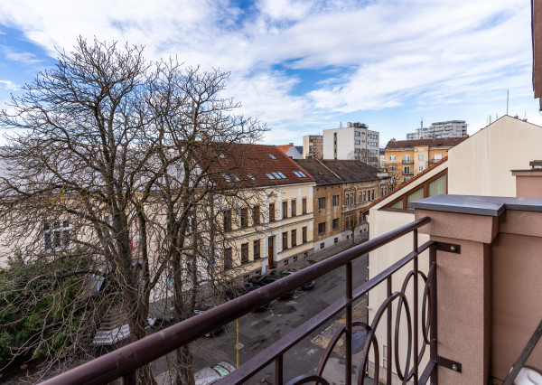NA PRENÁJOM - 3 izbový byt, 2x balkón v blízkosti centra Košíc
