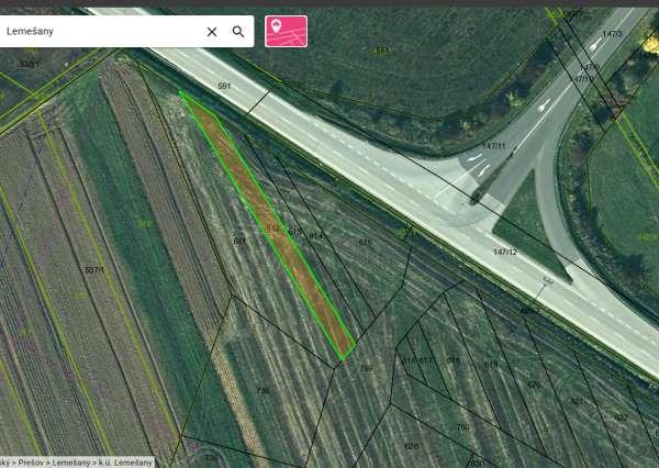 Pozemok v obci Lemešany - 478 m²