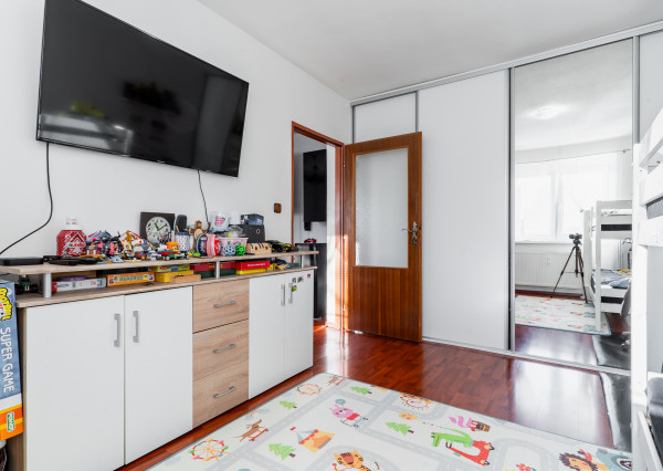 2 izbový BYT po kompletnej rekonštrukcií, Košice - Šaca