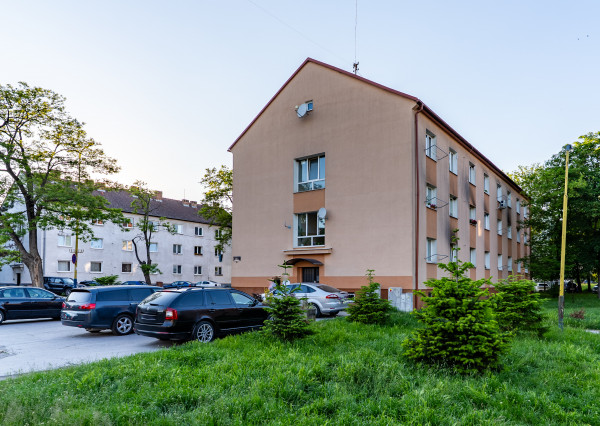2 izbový BYT po kompletnej rekonštrukcií, Košice - Šaca