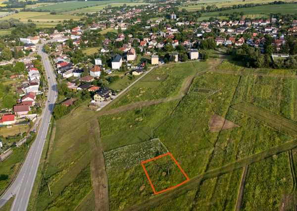 Pozemok určený na IBV v obci Lemešany - 717 m2