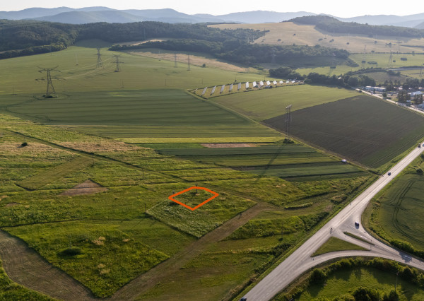 Pozemok určený na IBV v obci Lemešany - 717 m2