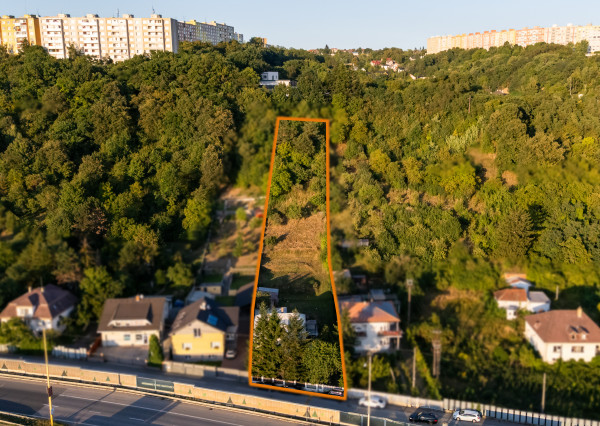 Investičný pozemok s Rodinným domom v blízkosti centra Košíc