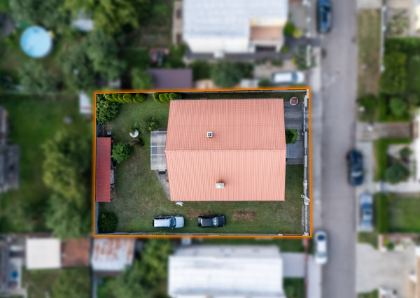 Exkluzívny Rodinný dom s garážou v Sečovciach