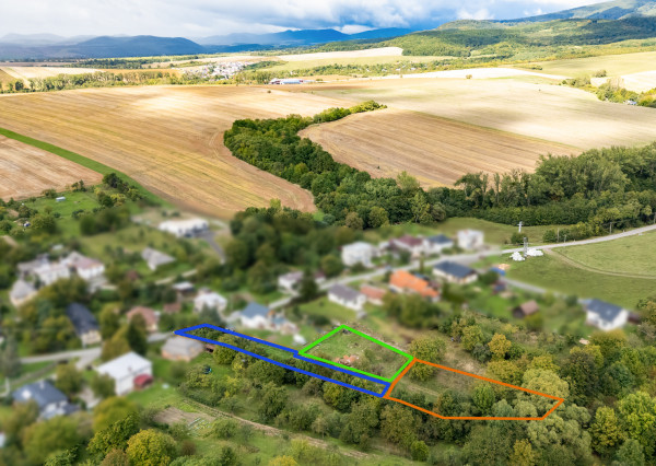 NA PREDAJ - 2 pozemky v obci Herľany – časť Žírovce