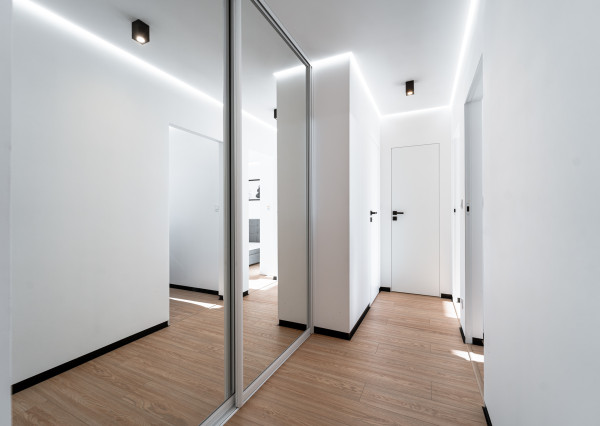 Luxusný 3-izbový Byt s balkónom a garážovým parkovaním (Staré Mesto, Košice)