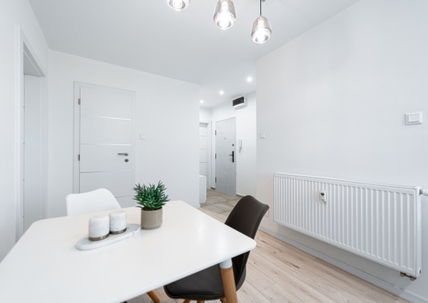 REZERVOVANÉ! Moderný 2 izb. BYT po kompletnej rekonštrukcií, KE - Nad jazerom