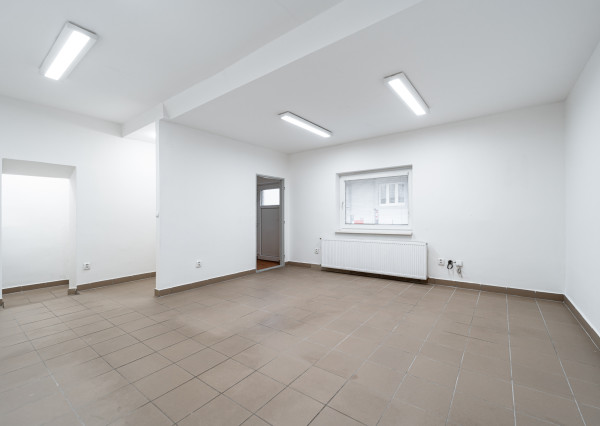 Priestor na prenájom na Hroncovej ulici