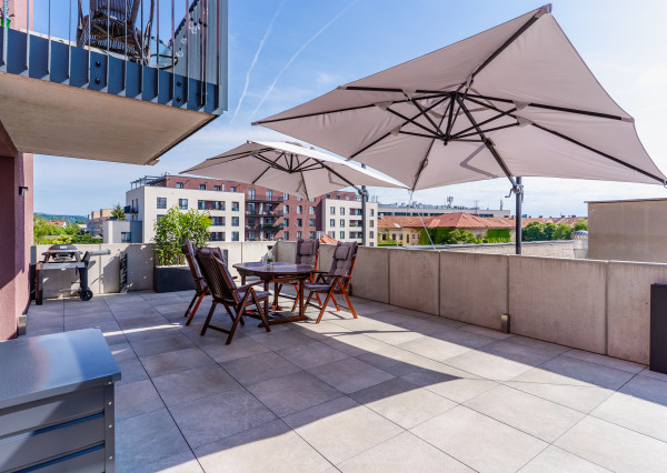 Exkluzívny 3 izb. BYT s terasou a parkovaním v srdci Košíc