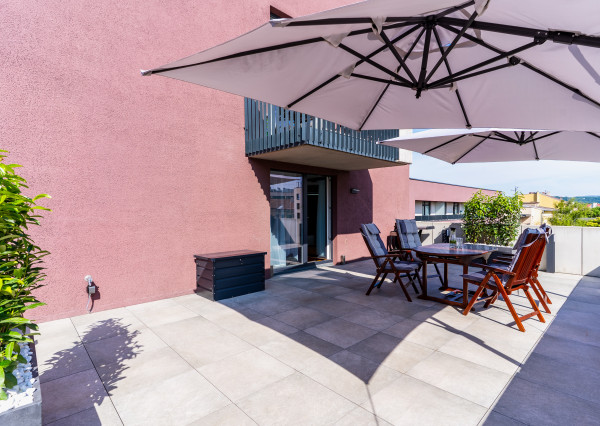 Exkluzívny 3 izb. BYT s terasou a parkovaním v srdci Košíc