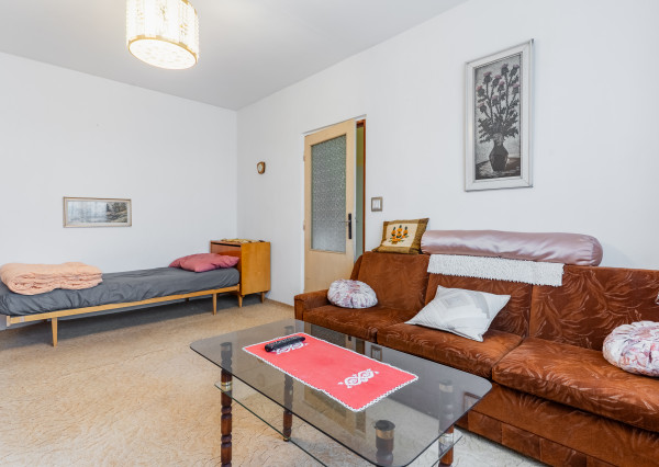 PRENÁJOM 3 izb. byt, loggia, KUZMÁNYHO ul., KE - STARÉ MESTO