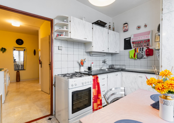 PRENÁJOM 3 izb. byt, loggia, KUZMÁNYHO ul., KE - STARÉ MESTO