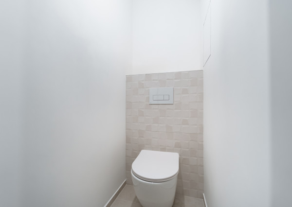 Kompletne zariadený BYT s loggiou – KOSMALT, Košice - Západ