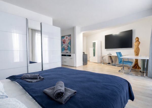 Bývanie v srdci mesta - BYT v novostavbe s balkónom, KE – Staré mesto