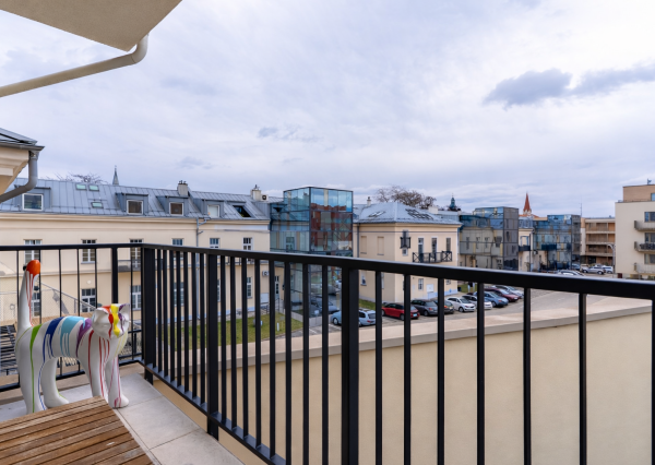 Bývanie v srdci mesta - BYT v novostavbe s balkónom, KE – Staré mesto