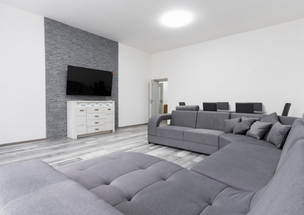 Luxusný veľkometrážny 2-izbový byt (85m2) - Mäsiarska ul.